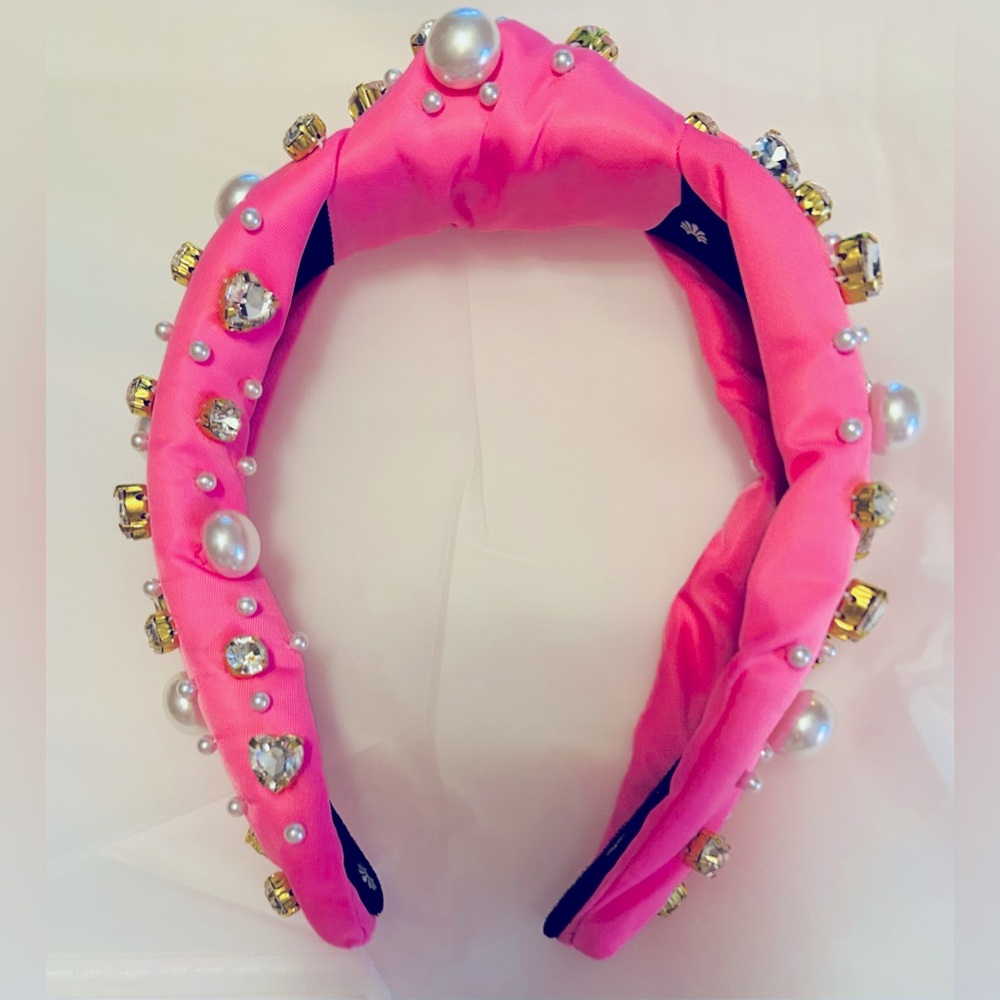 Lele Sadoughi x Stoney Clover Lane
Headband Bubblegum Pink NWOT